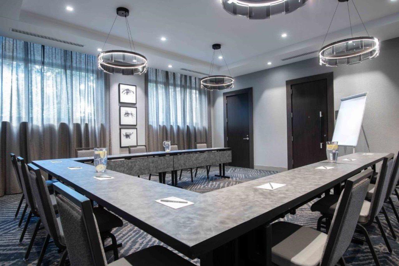 Staybridge Suites - Quincy By Ihg Luaran gambar