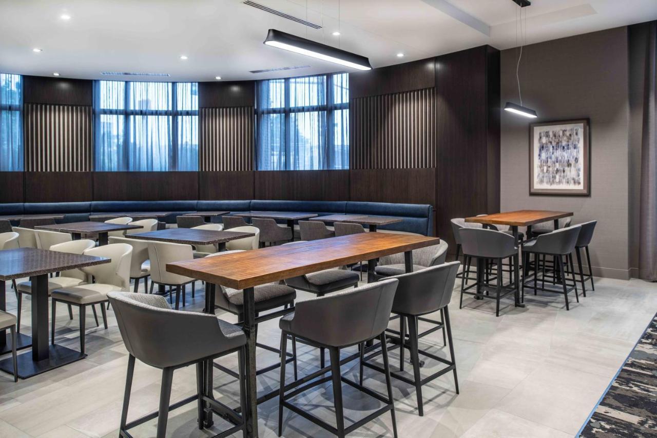 Staybridge Suites - Quincy By Ihg Luaran gambar