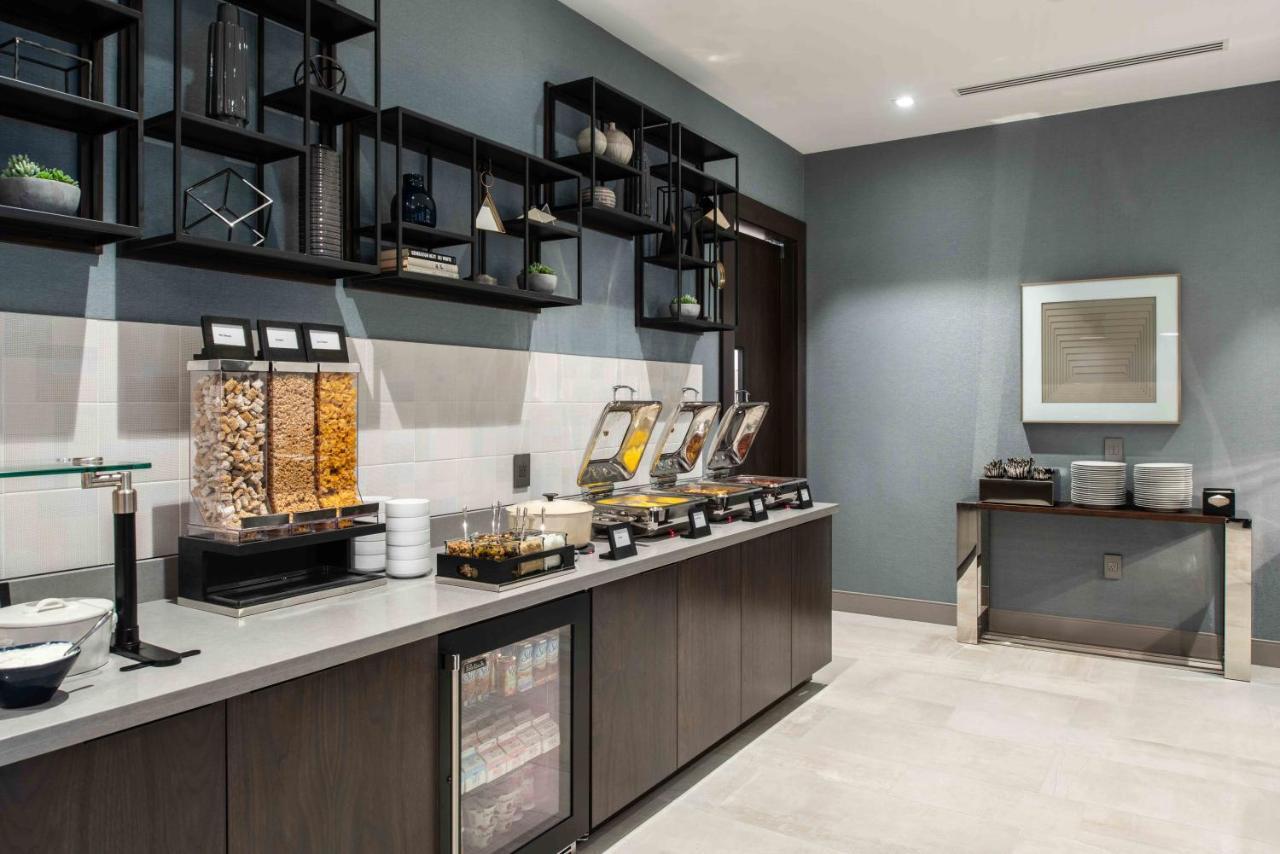Staybridge Suites - Quincy By Ihg Luaran gambar